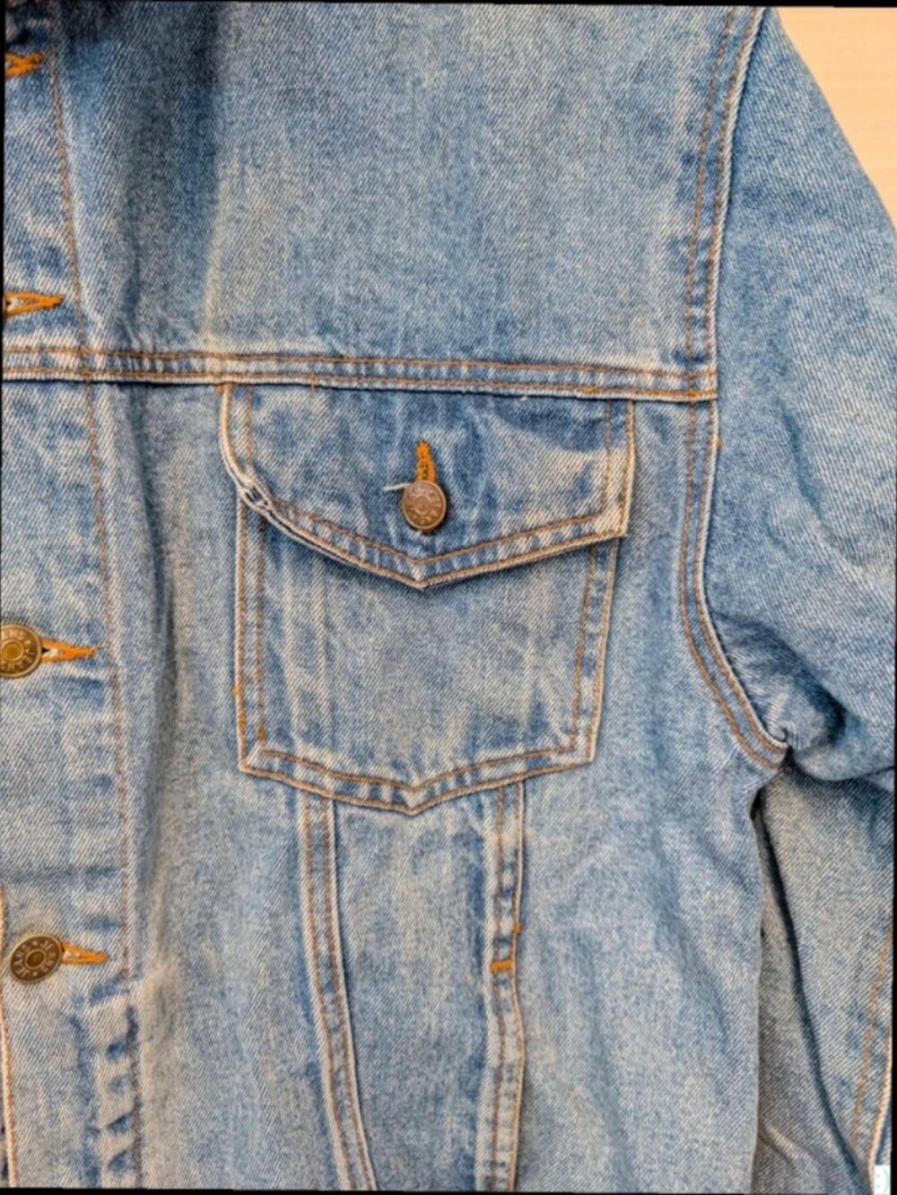 Vintage Denim Jacket Classic Blue Trucker Workwear Faded Wash Retro Size XL - Picture 3 of 5